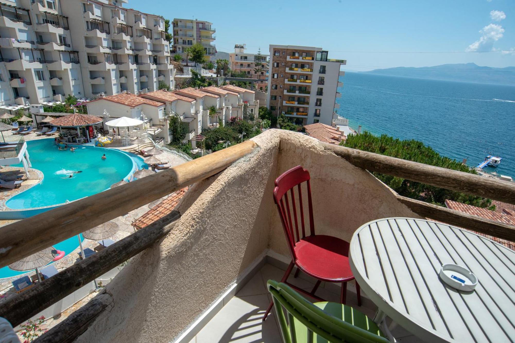 Bougainville Bay Apartments Sarande Room photo